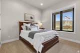 1429 Hallam Rd - Photo 22