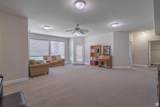 2042 Westcliff Dr - Photo 11