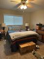 1704 Hickory Ln - Photo 6