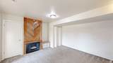 1685 Hickory Ln - Photo 5