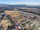 900 Riverside Dr - Photo 12
