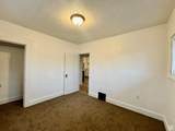 2721 Gramercy Ave - Photo 18
