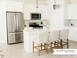 2852 Blue Dawn Ln - Photo 6