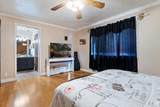 2067 Gyrfalcon Ln - Photo 15