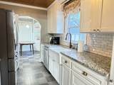710 Washington St - Photo 8