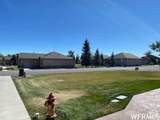 2005 Lake Cottage Dr - Photo 4
