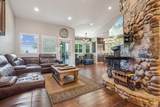 384 Alpenhof Ln - Photo 18