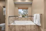 1815 Red Mountain Dr - Photo 23