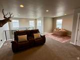 1325 Desert Peak - Photo 24