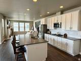 1325 Desert Peak - Photo 5