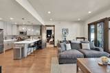 3793 Blackstone Dr - Photo 6