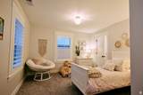 6889 Lake Ave - Photo 39