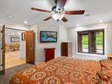 5331 Sleepy Hollow Ln - Photo 35