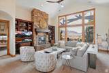1049 Meadow Lark Ln - Photo 9