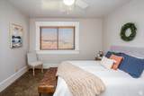 158 200 W - Photo 21