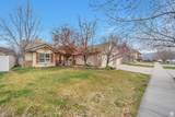 1004 Fox Hollow Dr - Photo 2