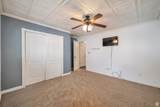 1004 Fox Hollow Dr - Photo 19