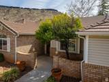 1129 Eclipse Dr - Photo 3