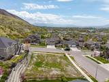 635 Ridge Dr - Photo 8