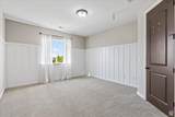 916 Country Ln - Photo 33