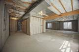 1828 Woodview Dr - Photo 29