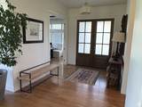 2137 Lakeview Cir - Photo 8