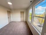 7038 8090 - Photo 13