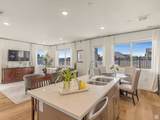 1512 Fiore St - Photo 9