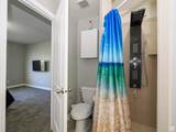 385 570 - Photo 24