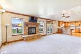 2029 Cottage Ln - Photo 3
