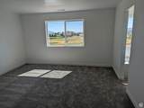737 Plainsman Dr - Photo 12