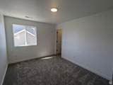 737 Plainsman Dr - Photo 21