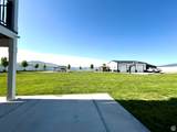 1384 Abigail Ln - Photo 45