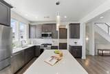 11398 Lake Run Rd - Photo 18