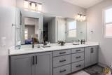1060 Jonathon Dr - Photo 11