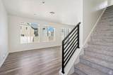 381 Colonnade Rd - Photo 4