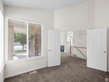 4912 Rosewood Dr - Photo 9