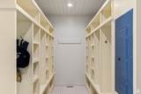 300 100 St - Photo 37