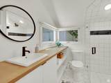 2204 Lincoln St - Photo 18