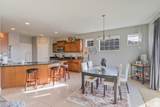 2869 Chestnut St - Photo 7