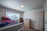 4950 Lake Dr - Photo 19