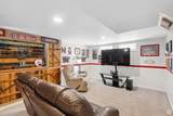 2317 Kensington Ave - Photo 18