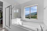 14585 Delacroix Dr - Photo 15