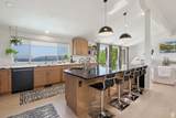 4484 Parkview Dr - Photo 16