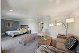 4484 Parkview Dr - Photo 22