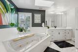 4484 Parkview Dr - Photo 24