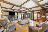 331 Beck St - Photo 4