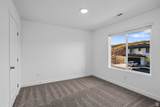 1476 Staircase Way - Photo 17