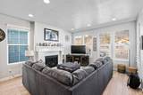 9857 Featherstone Dr - Photo 9
