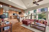 8932 Flint Way - Photo 2